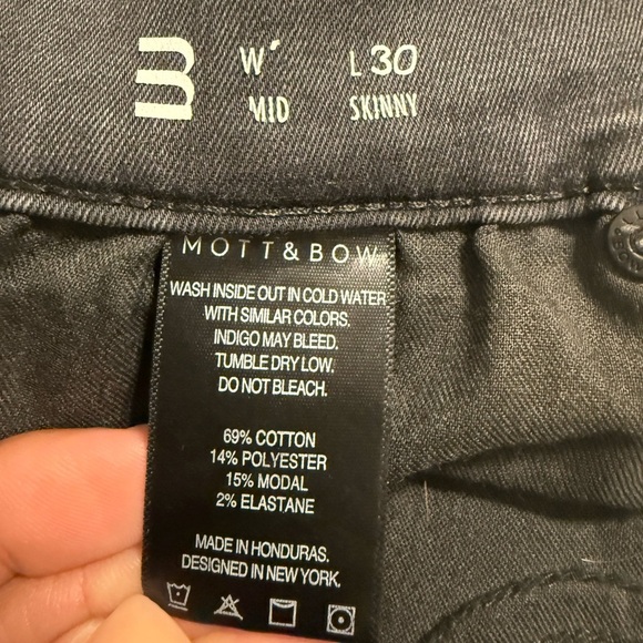 Mott & Bow Mid-Rise Jeans Size 30 (#230) - Picture 7 of 14